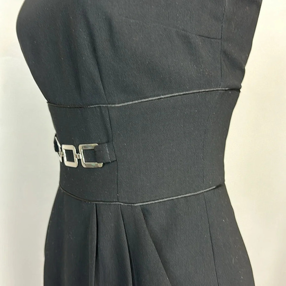 Le Chateau fitted sleeveless scoop neck v-back pockets skirt pleats satin piping - Picture 6 of 9